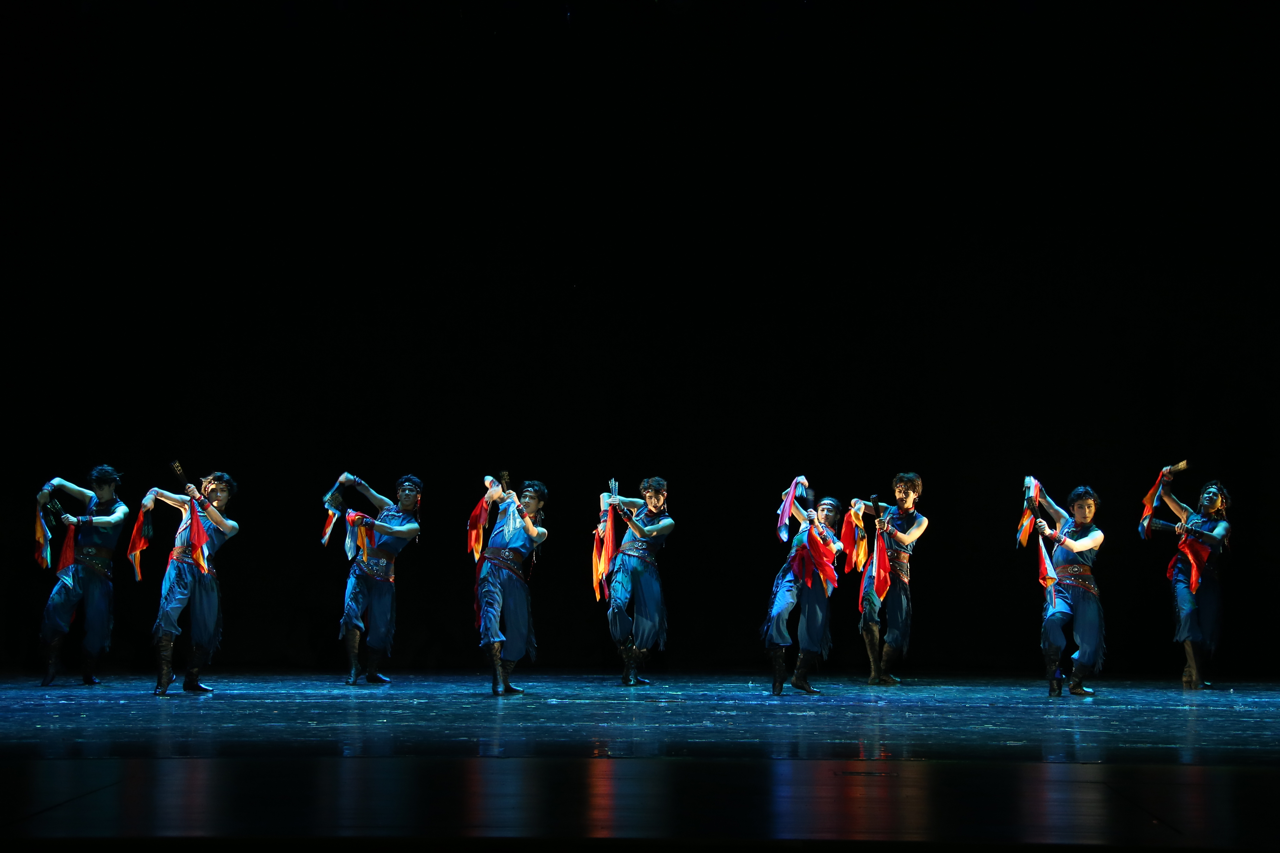 二、4. 蒙古族筷子综合表演性组合-1.JPG