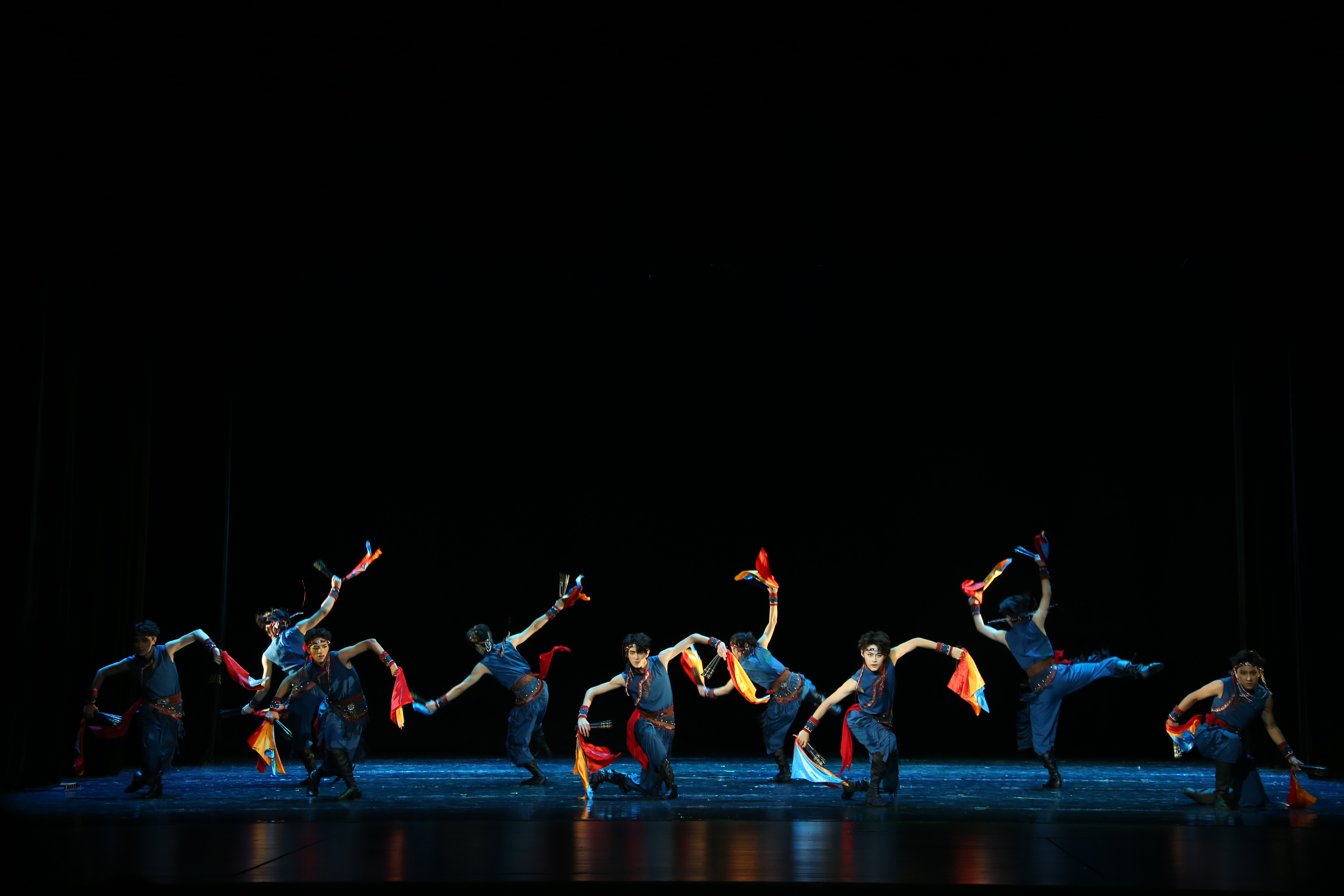 二、4. 蒙古族筷子综合表演性组合-3.JPG