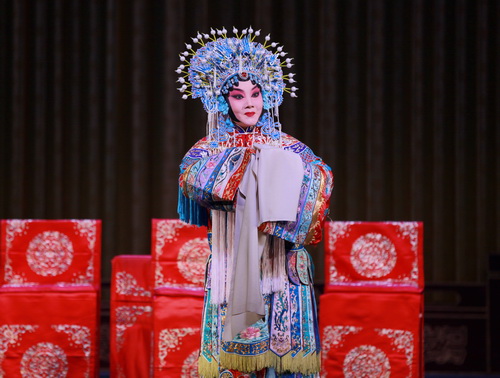 9范雅静_调整大小