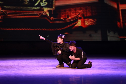 13评剧2015班—小品—《打劫》_调整大小