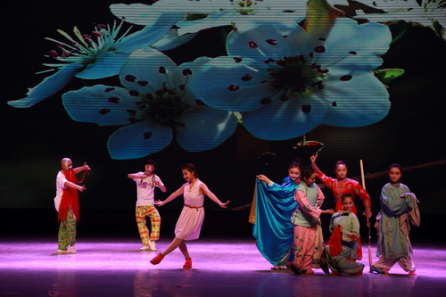 18京表2011班—京剧身段—《梦梨园》_调整大小