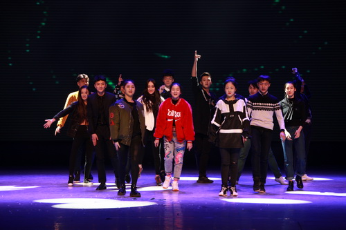 30国标2011班—拉丁舞—《燃烧的地板》_调整大小