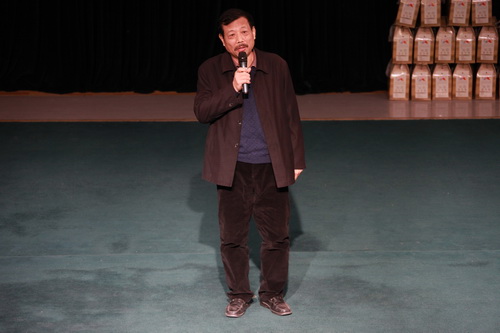 12团拜会节目12_调整大小