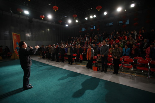 19集体合唱《没有共产党就没有新中国19_调整大小