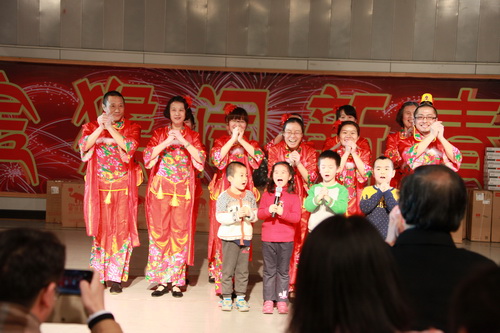 9-2《舞蹈串烧》_调整大小