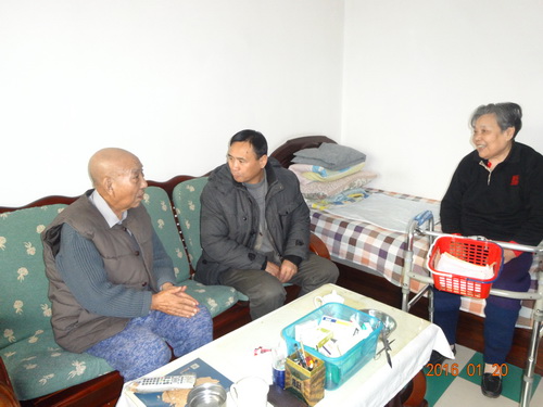 8黄平副院长看望吴保起老师8_调整大小
