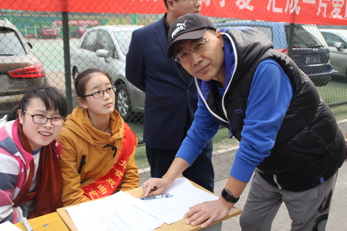 9教师捐赠_调整大小