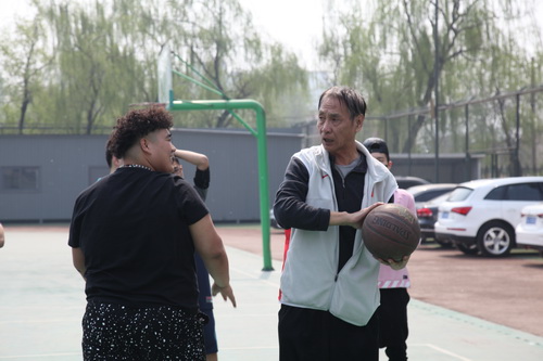 3篮球技能指导_调整大小