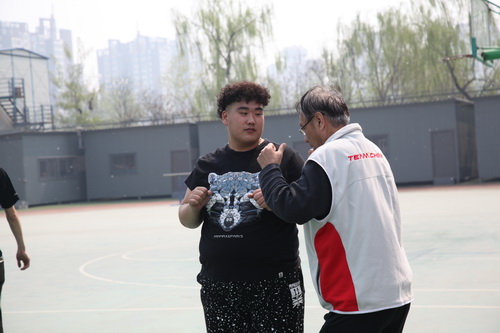 5篮球技能指导_调整大小