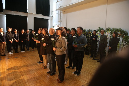 5学院京剧系老师对梅葆玖先生逝世表示哀悼_调整大小