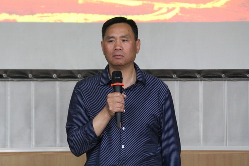 16副院长黄平讲话_调整大小