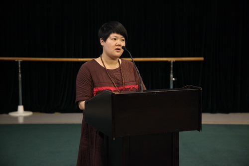 06会务组负责人王静老师讲话_调整大小