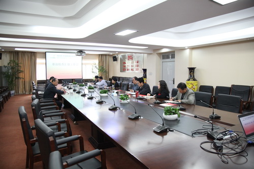 1会议现场_调整大小