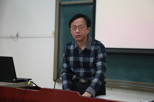 5艺术技能赛项专家组组长何华平介绍赛项规程_调整大小