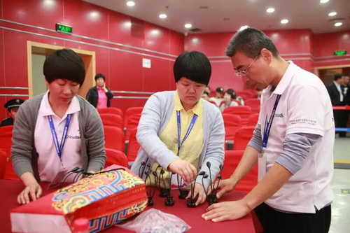 11赛务筹备工作照_调整大小