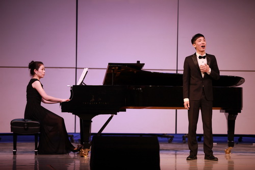 9选手比赛_调整大小