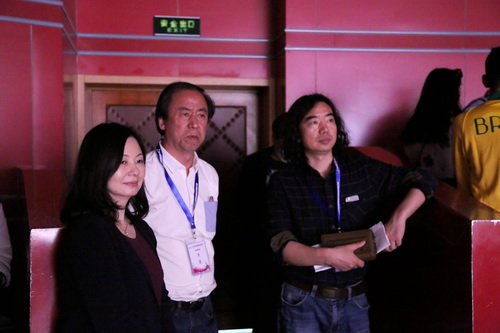 11院长刘侗在比赛现场_调整大小