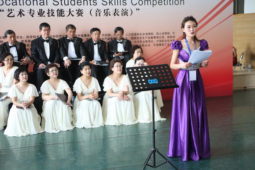 4民族唱法比赛现场_调整大小