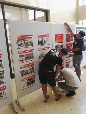 4学生制作图片展_调整大小