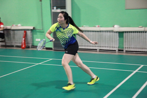 5女单选手祁欣_调整大小