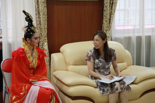 6演出后座谈会现场_调整大小