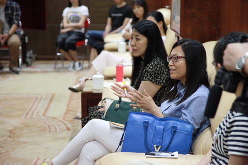 7演出后座谈会现场_调整大小