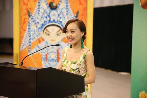 3.5第一期女生班班主任，主持人李洋老师_调整大小