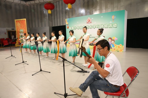 10汇报现场_调整大小