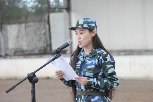 5学生代表发言_调整大小