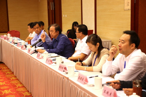 6 院校出席会议代表_调整大小