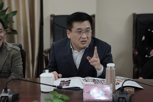 23专家蒋国新对演出进行点评_调整大小