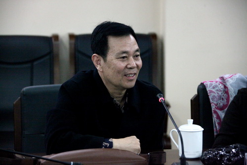 13河北梆子表演艺术家张树群对演出进行点评_调整大小