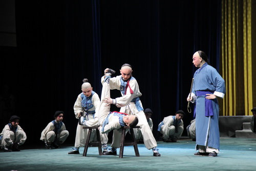 6《少年马连良》_调整大小