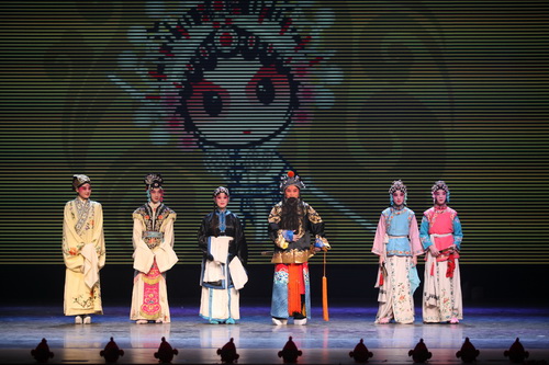 22京表2013班反串《京剧联唱》_调整大小