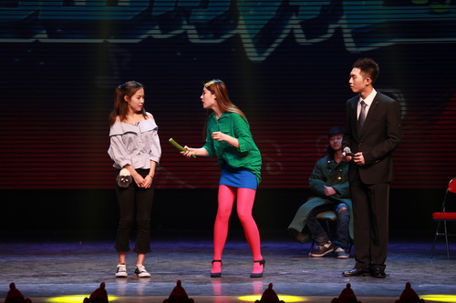 25评剧2012班小品《选秀风波》_调整大小