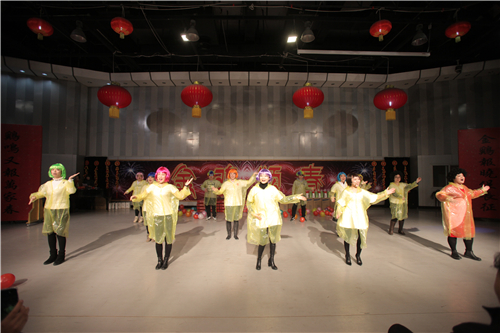 10表演唱《就是这个调》_副本