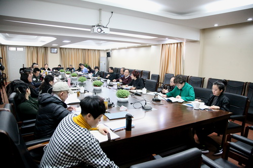 1.会议现场_调整大小