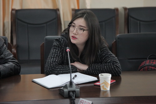 3.导演郭蔡雪发言_调整大小