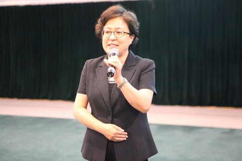 2党委副书记毕兆炜致辞_调整大小