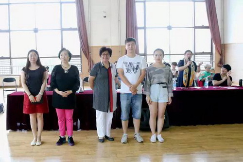 18本期班主任们_调整大小