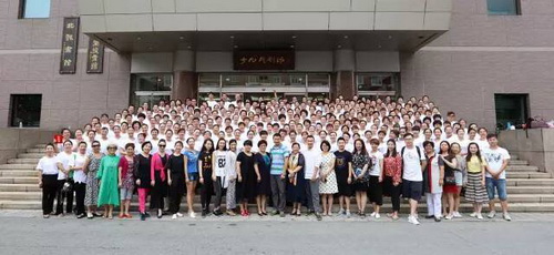 27大合影_调整大小