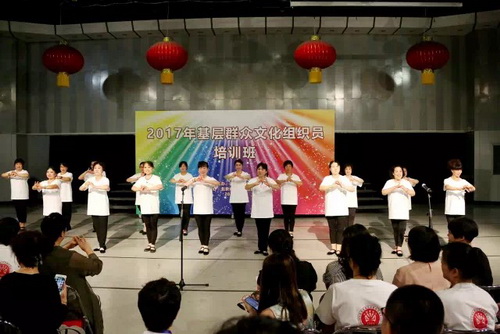 9京、评班 身段与剧目汇报_调整大小