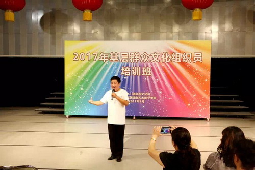 17京、评班剧目汇报_调整大小