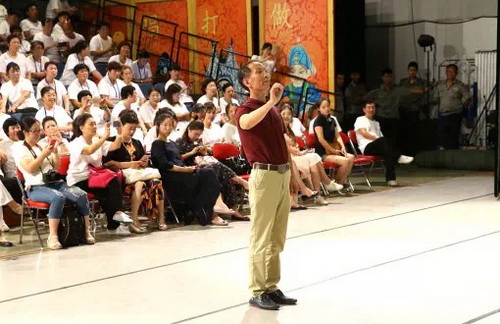 23音乐班葫芦丝演奏_调整大小