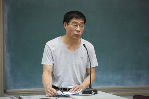 3地方戏曲系主任张宝学发言_调整大小