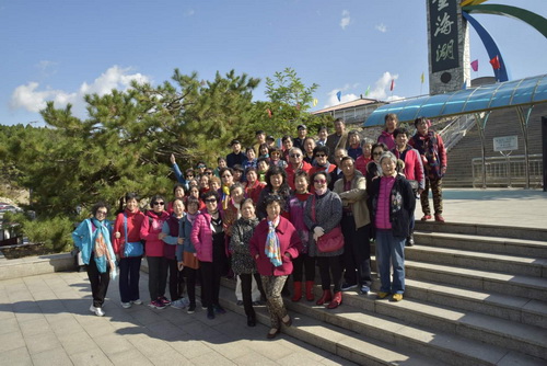 4.老干部集体合影_调整大小