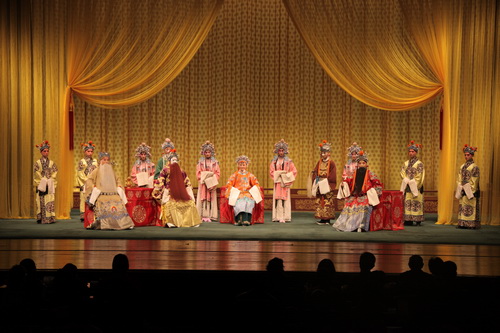 8剧照_调整大小