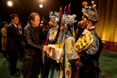 21院领导慰问演员_调整大小