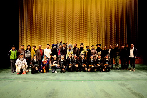 25合影_调整大小