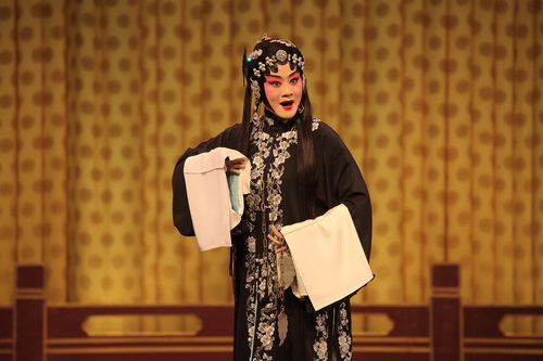 1剧照_调整大小